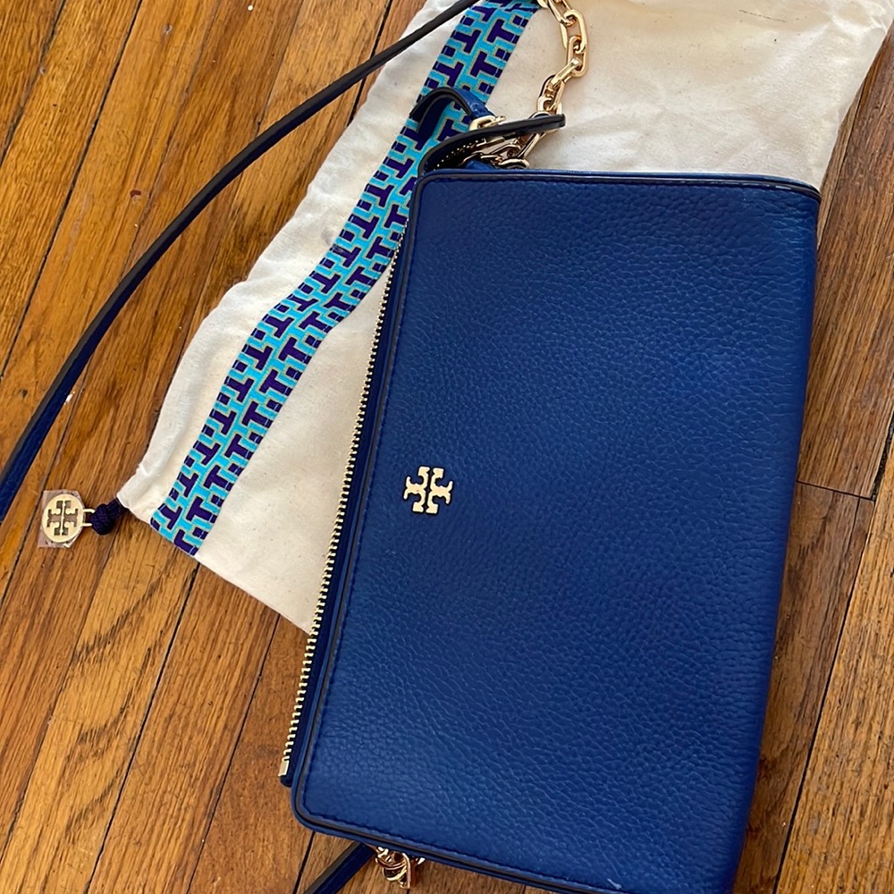 Tory Burch Cross Body Purse Royal Blue chain strap